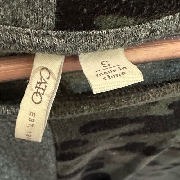 Cato Split Camouflage & Gray Long Sleeved Shirt | Size S - Picture 6 of 8